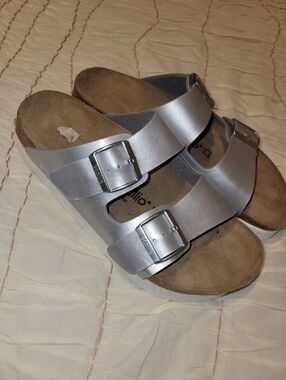 Papillio Birkenstock Platform Women’s Silver Double-Buckle Slide Sandals